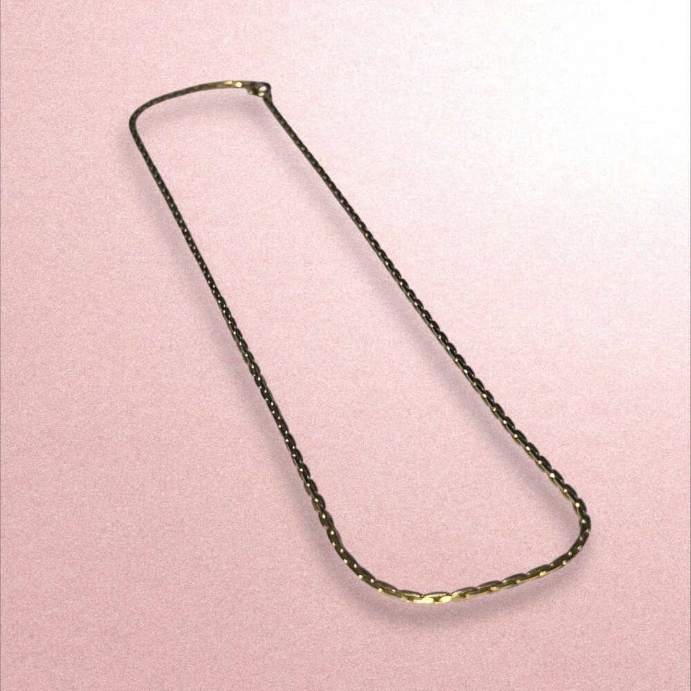 Vintage Gold-Tone Twisted Chain Necklace With Lobster Clasp Closure Elegant Desi